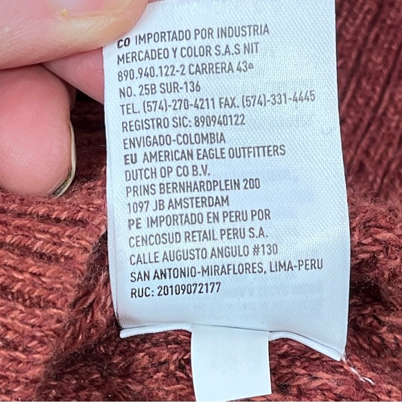 American Eagle Outfitter Rust Colored crew neck lightweight sweater size small - Picture 6 of 12